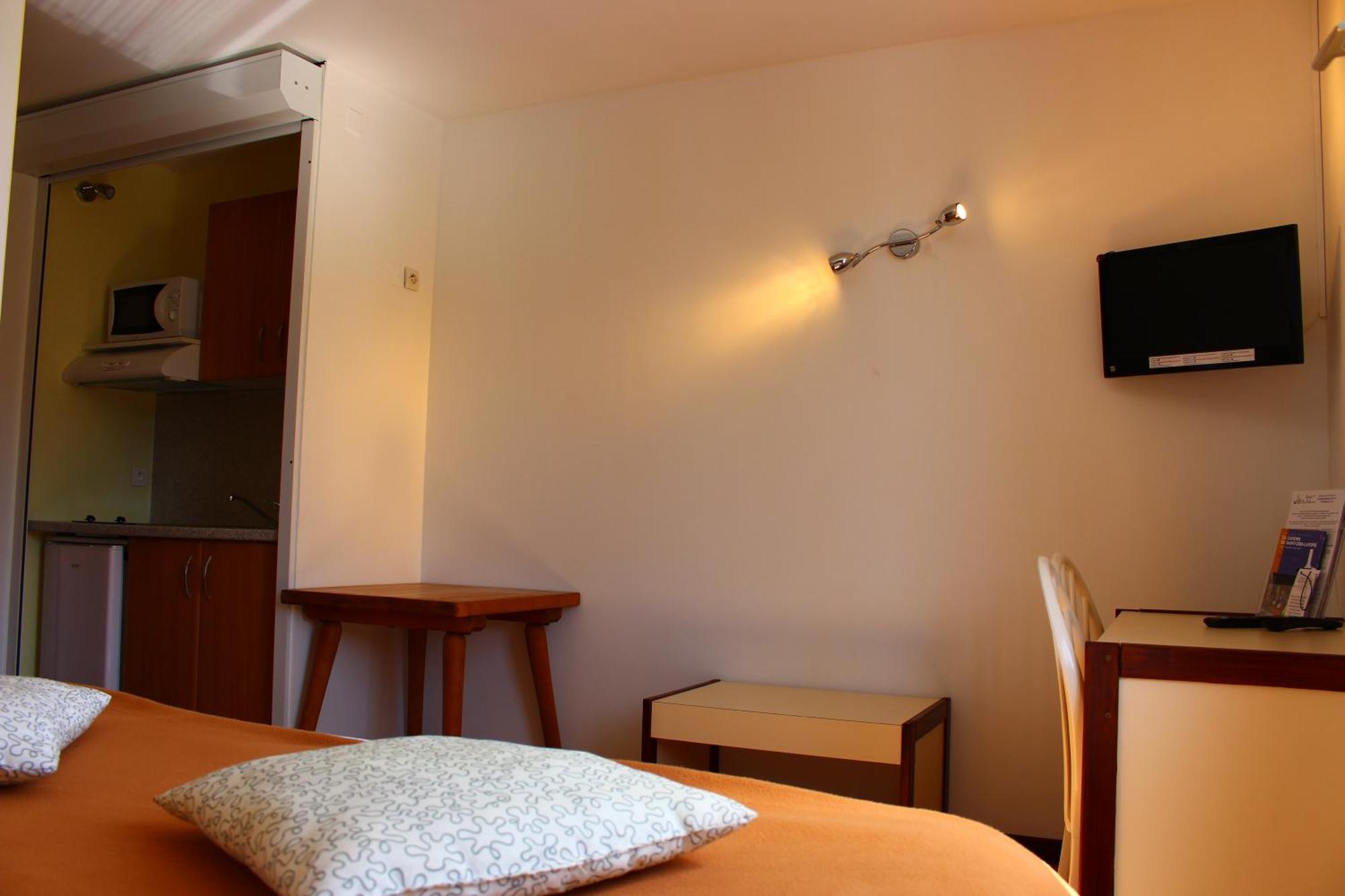 Hôtel Les Gabarres Tour-de-Faure Quarto foto