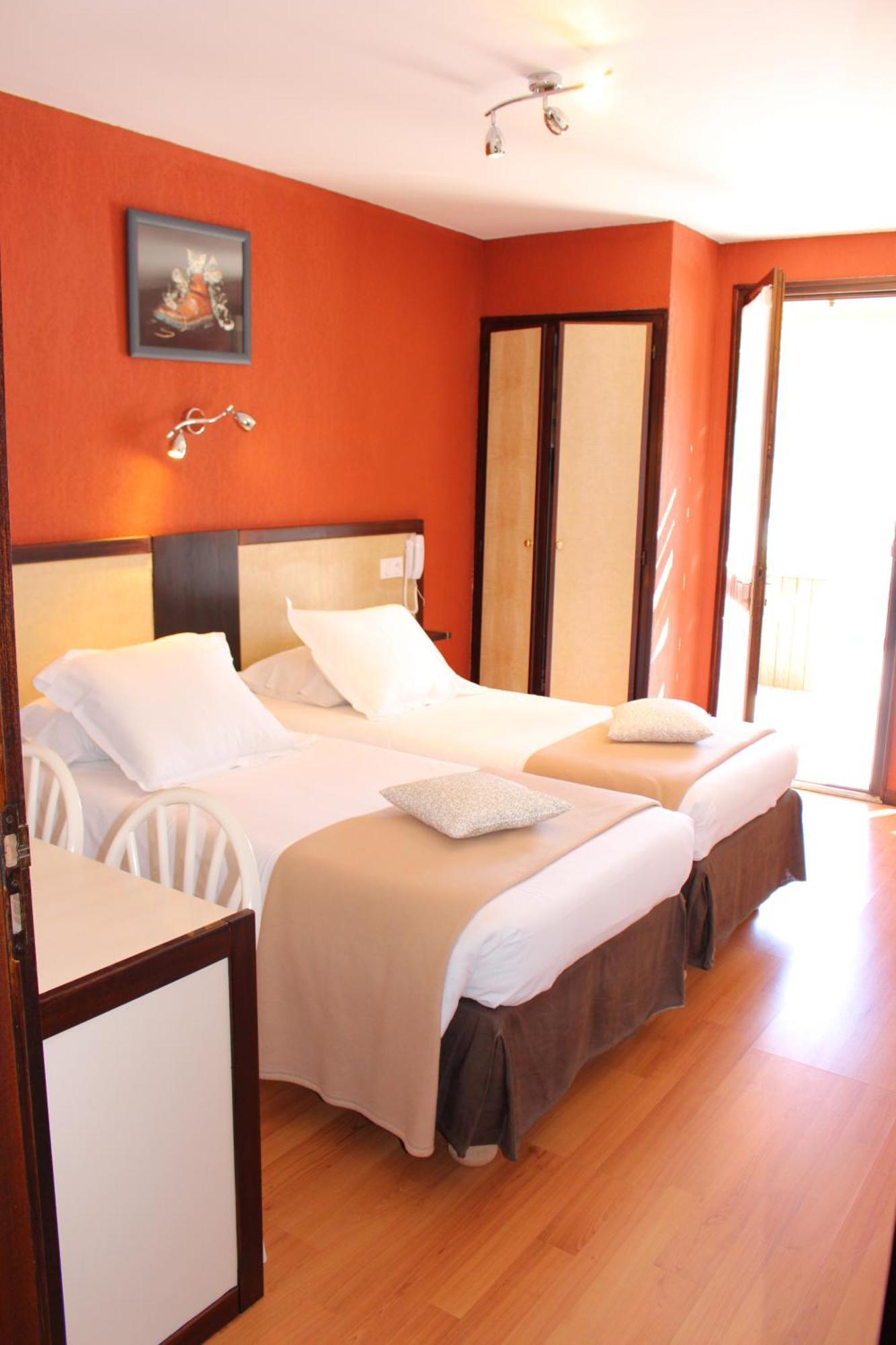 Hôtel Les Gabarres Tour-de-Faure Quarto foto